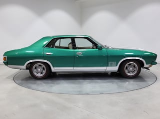 1976 Ford Falcon XB GT - Sherwood Green Metallic