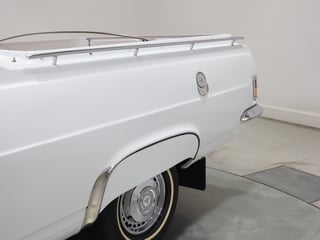 1967 Holden HR 186 S Utility - Grecian White