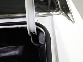 1971 Ford XY Fairmont 302ci Windsor - Ultra White