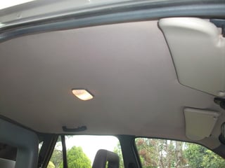 VN Commodore Executive 5 L V8