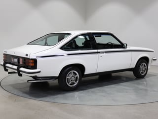 1976 Holden LX Torana SS Hatchback - 5.0L Trimatic - Cotillion White