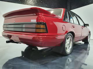 1986 HDT VL Commodore SS Group A #333 - 5,342 km