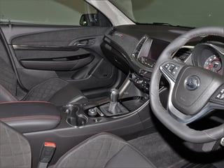 2017 HSV GTSR - Spitfire Green 0064 km …