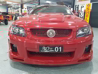 2010 VE-VC HDT 30th Anniversary Commodore #001