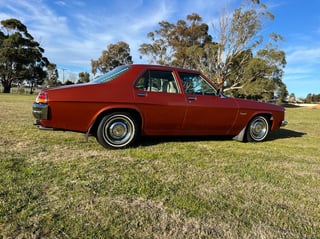 1975 Holden HJ Kingswood 4.2 V8 4 Speed Manual