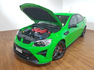 2017 HSV Gen F2 GTSR - Spitfire Green Manual
