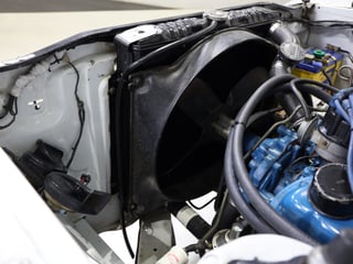 1971 Ford XY Fairmont 302 V8 - Ultra White