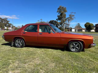 1975 Holden HJ Kingswood 4.2 V8 4 Speed Manual