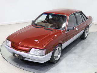 1985 Holden HDT VK Calais Director 333 Pack -  5.0 Litre V8