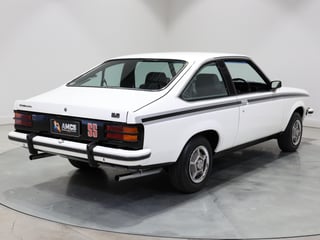 1976 Holden LX Torana SS Hatchback - 5.0L Trimatic - Cotillion White