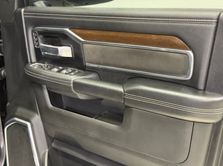 2022 RAM 2500 Heavy Duty Laramie - 27,200 km