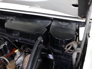 1972 Holden LJ Torana GTR XU1 - Glacier White