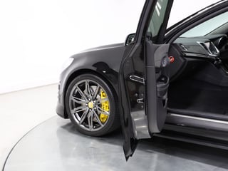 2016 HSV GEN-F2 GTS Build No 675 6sp Man - Phantom Black