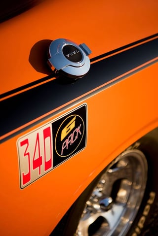 VH Valiant Pacer R/T Hardtop 340 6 Pack V8