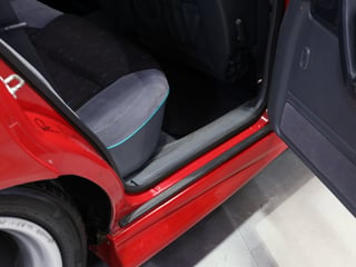 1996 HSV VS Clubsport Build No 1120 - Diablo Red