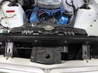 1971 Ford XY Fairmont 302 V8 - Ultra White