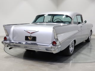 1957 Chevrolet Bel Air - Pillarless 2-Door Hardtop