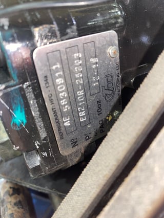 1976 Chrysler CL Valiant Regal SE - Topaz Gold Metallic