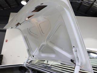 1971 Ford XY Fairmont 302 V8 - Ultra White