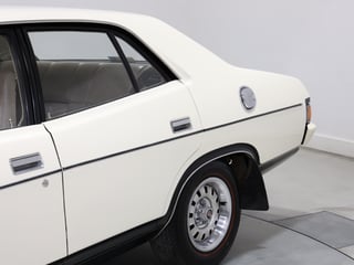 1973 Ford Falcon XB GT 4V - Polar White 