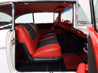 1957 Chevrolet Bel Air - Pillarless 2-Door Hardtop