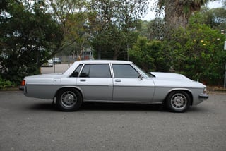 WB Caprice Drag