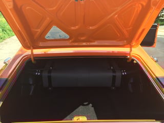 VH Valiant Pacer R/T Hardtop 340 6 Pack V8