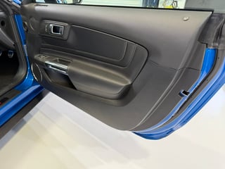 2020 Ford Mustang R-SPEC Build No.425 - Velocity Blue