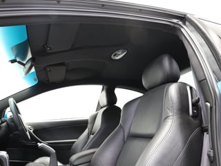 2004 Holden VZ Monaro CV8 - Turismo Mica - 1,974km