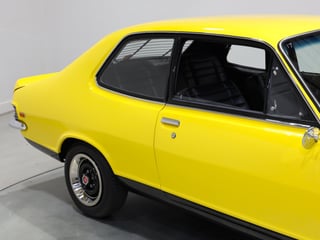 1970 Holden LC Torana GTR XU1 - Yellow Dolly