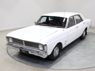 1971 Ford XY Fairmont 302 V8 - Ultra White