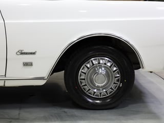 1971 Ford XY Fairmont 302 V8 - Ultra White