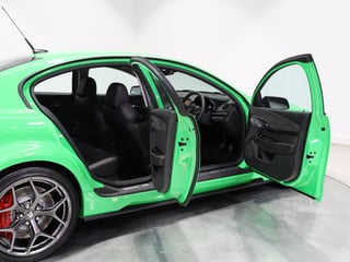 2017 HSV GTSR - Spitfire Green 0064 km …