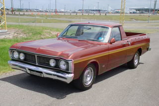 XY GS Falcon Ute 351 V8
