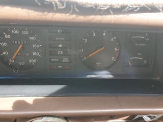 1982 VH SL/E Commodore