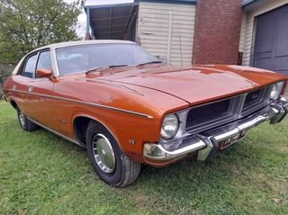 1976 XB Ford Fairmont 302 V8 - Copper Bronze