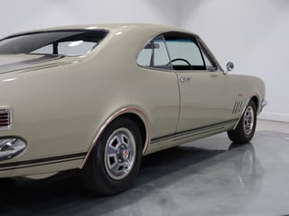 1968 Holden HK Monaro GTS 327 Bathurst - Silver Mink