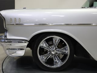 1957 Chevrolet Bel Air - Pillarless 2-Door Hardtop