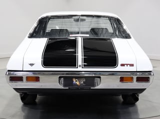 1974 Holden HQ Monaro GTS 308 4sp - Glacier White
