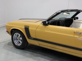 1970 Ford Mustang Convertible 302ci - Bright Gold 