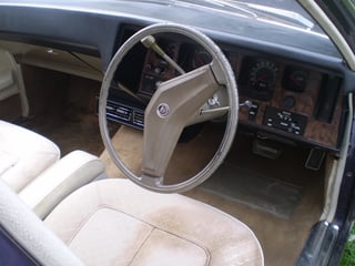 HQ Statesman DeVille 350
