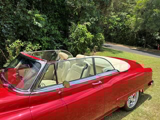 1952 Oldsmobile Super 88 Restomod - 6.0L LS2 V8