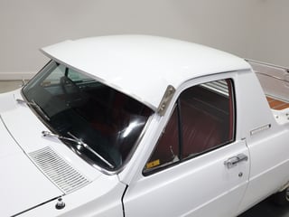 1967 Holden HR 186 S Utility - Grecian White