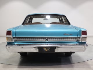 1971 Ford ZD Fairlane 302ci V8 - Teal Glow