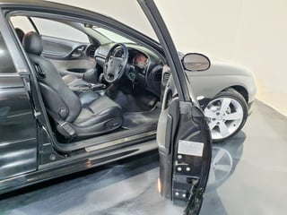 2002 Holden Monaro CV8