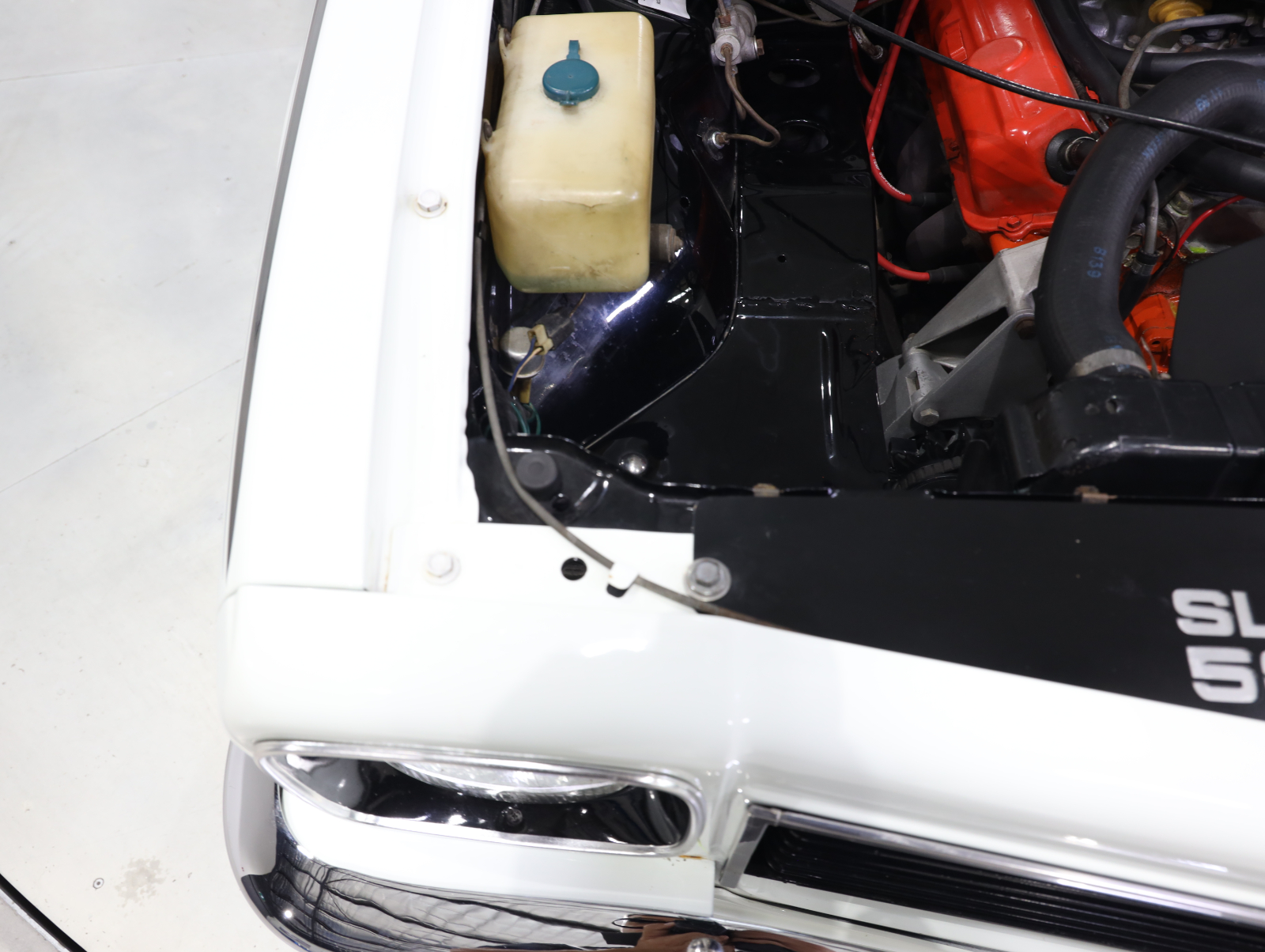 1974 Holden LH Torana L34 SLR 5000 - Glacier White