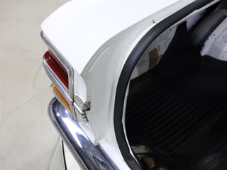 1971 Ford XY Fairmont 302 V8 - Ultra White