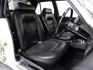 1974 Holden HQ Monaro GTS 308 4sp - Glacier White