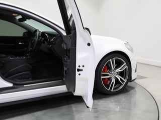 2016 HSV Clubsport R8 Tourer Build No 097 - Heron White …
