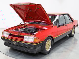 1982 Ford XE Fairmont Ghia ESP - 4.9 Litre V8 4 Speed …